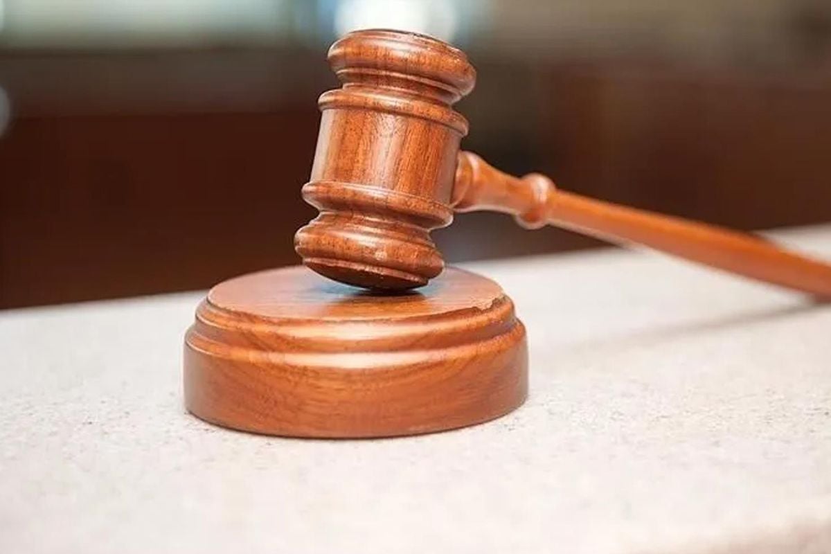Özel hayatındaki olay nedeniyle işinden oldu! Mahkeme “İşe iade” dedi