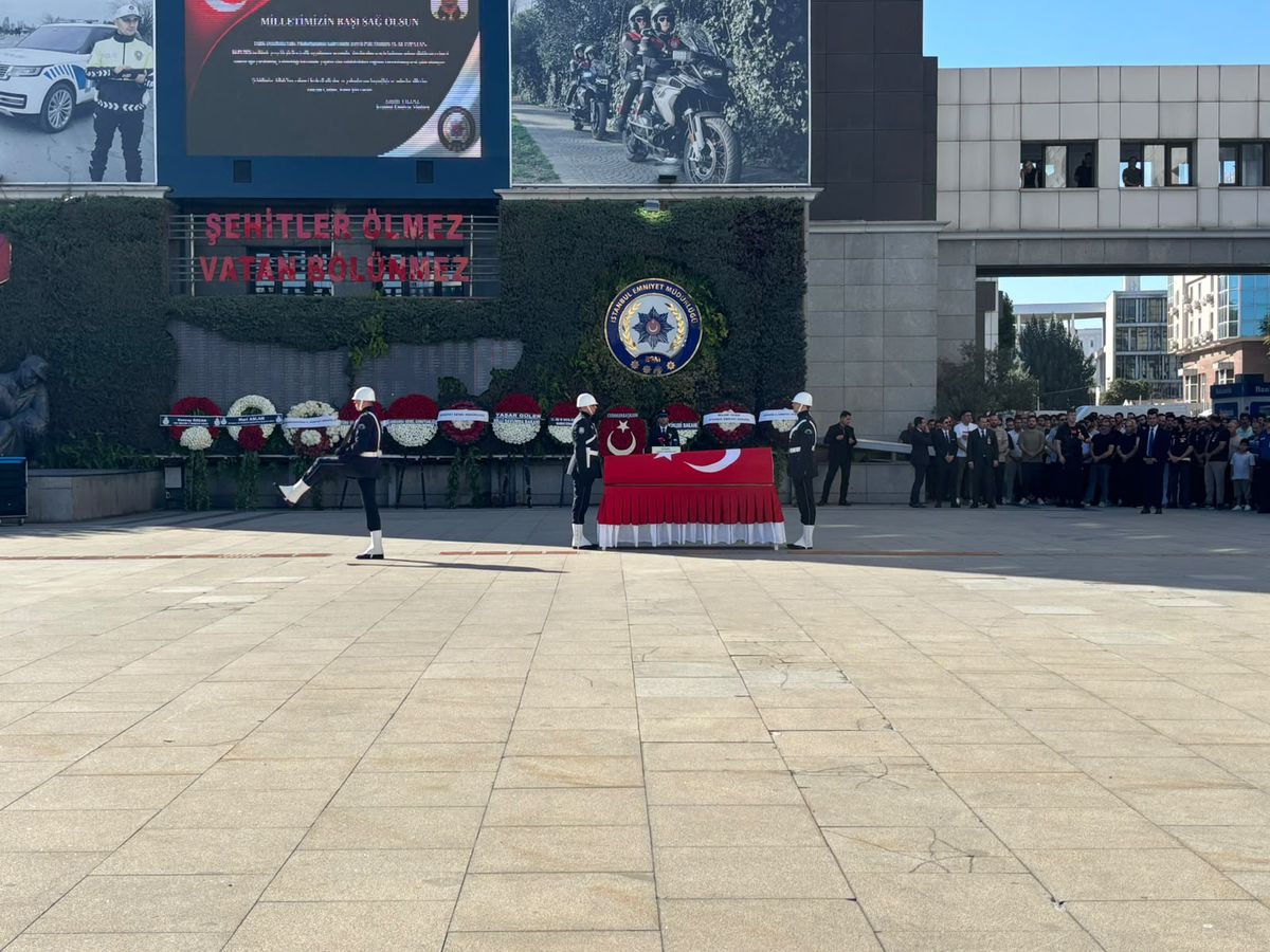 Şehit Polis Mehmet Ali Topatan Son Yolculuğuna Uğurlandı