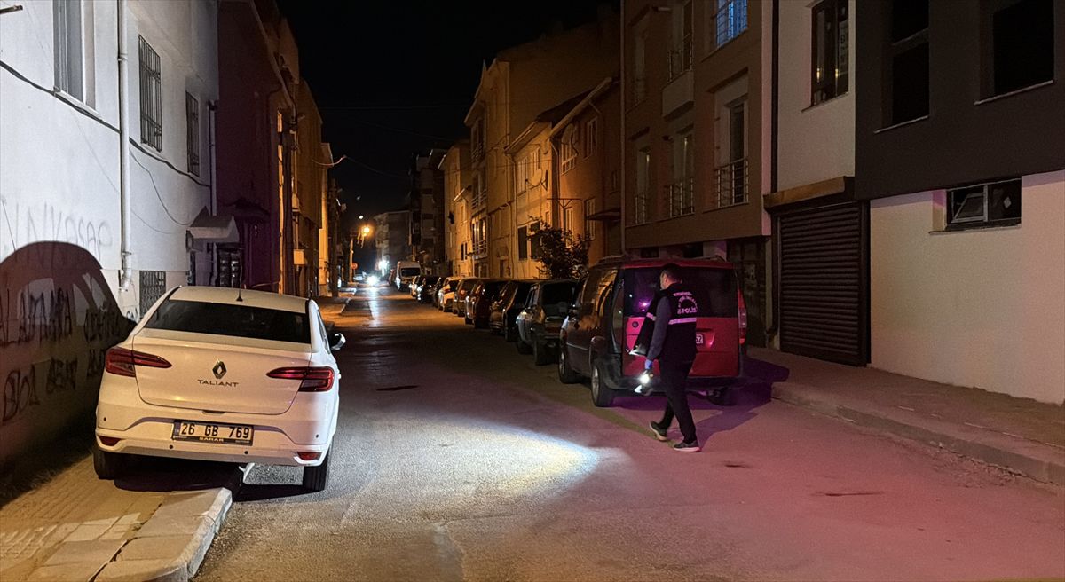 Eskişehir'de Pencere Düşüşü: 43 Yaşındaki Adam Hayatını Kaybetti