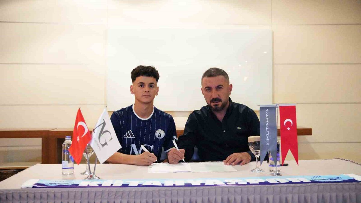 Kütahyaspor, Fenerbahçe'nin genç yeteneği Adem Yeşilyurt'u kiraladı