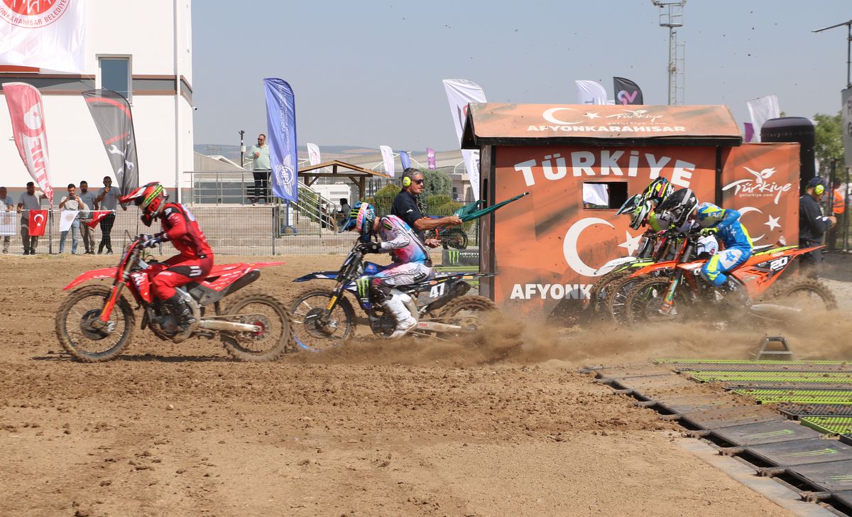 9. MXGP Türkiye Afyonkarahisar'da Nefes Kesen Antrenmanlarla Başladı