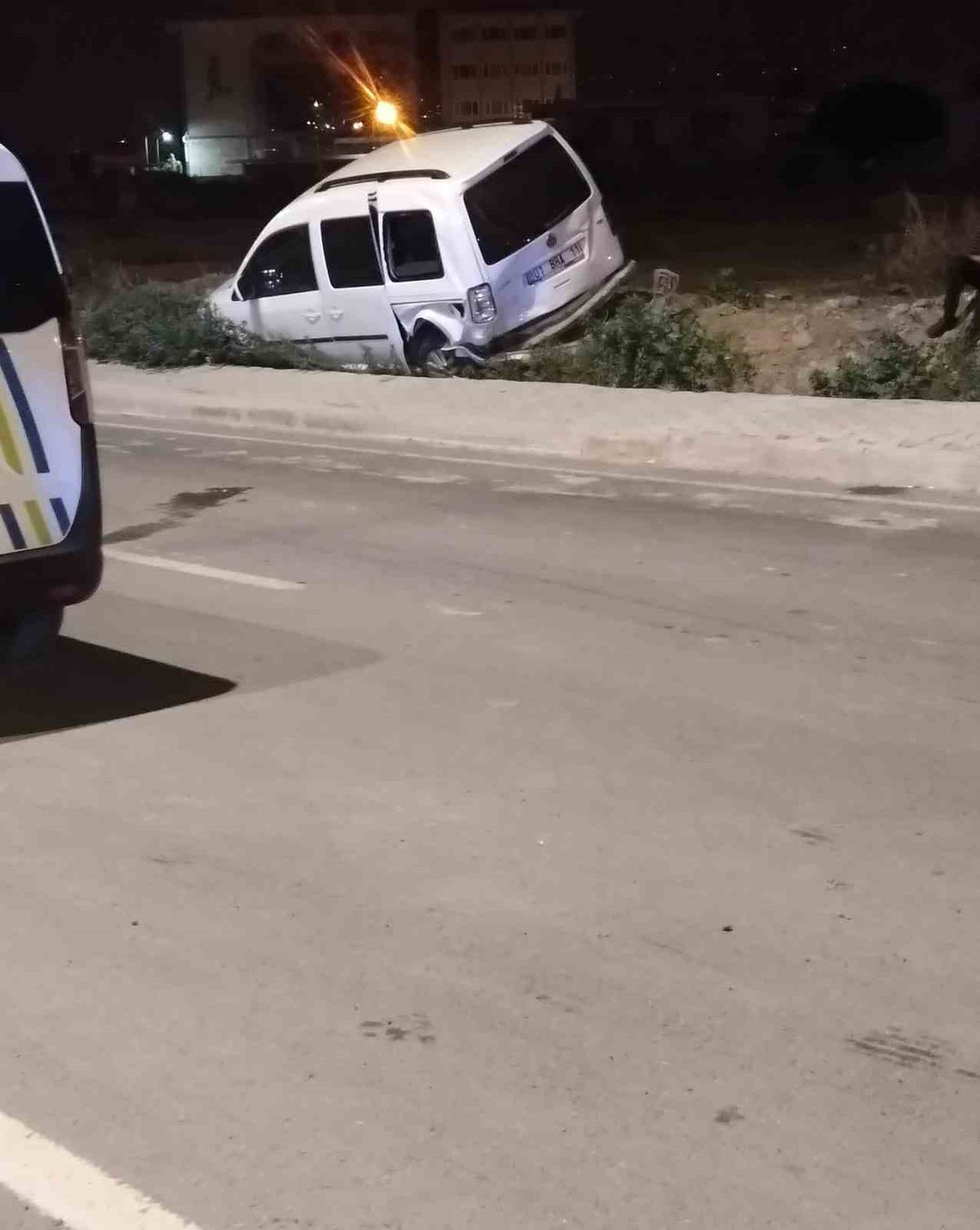 Düziçi'nde kavşakta çarpışma: 3 yaralı