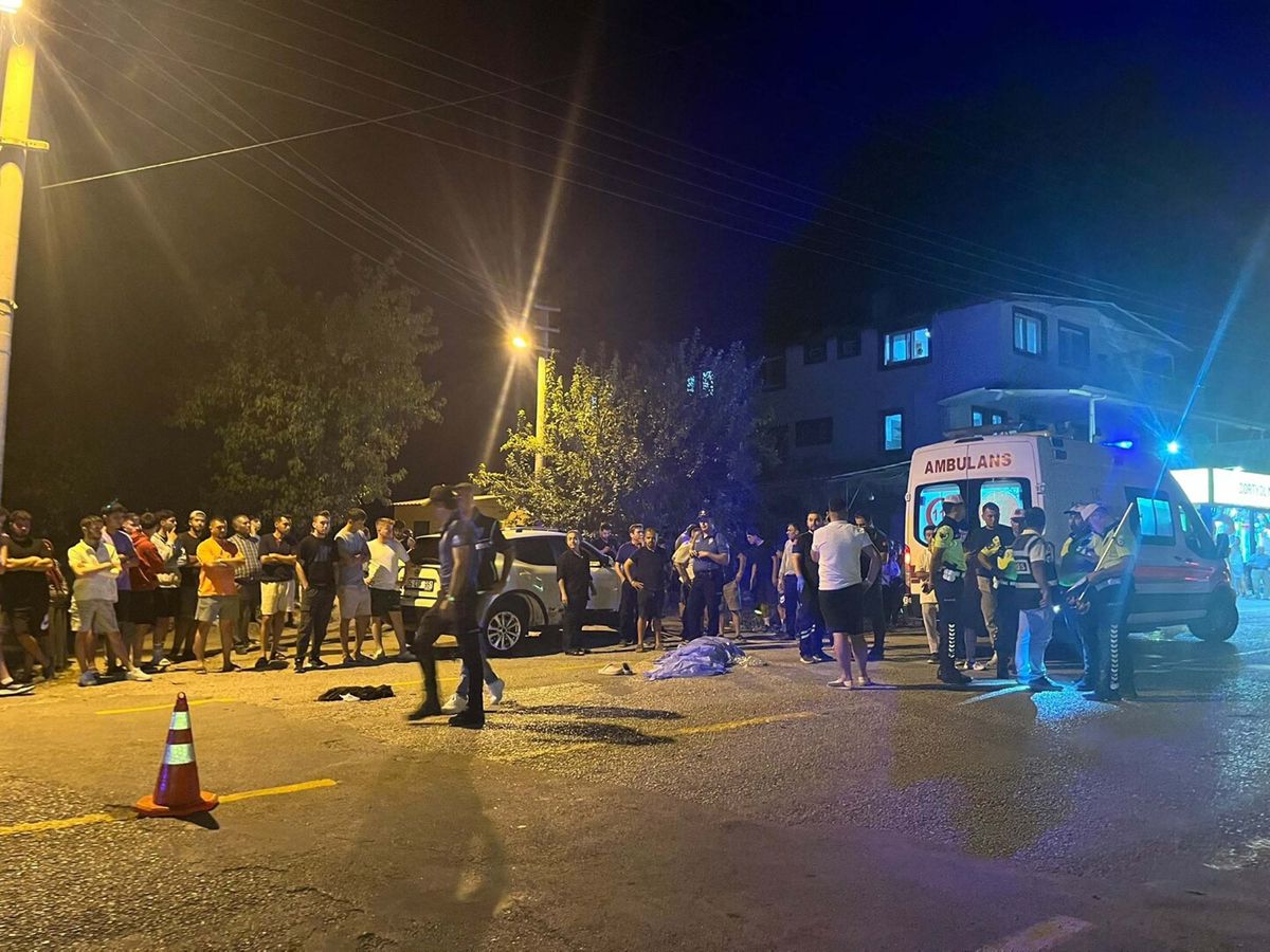 Seydikemer'de Feci Kaza: Motosikletteki 2 Genç Hayatını Kaybetti
