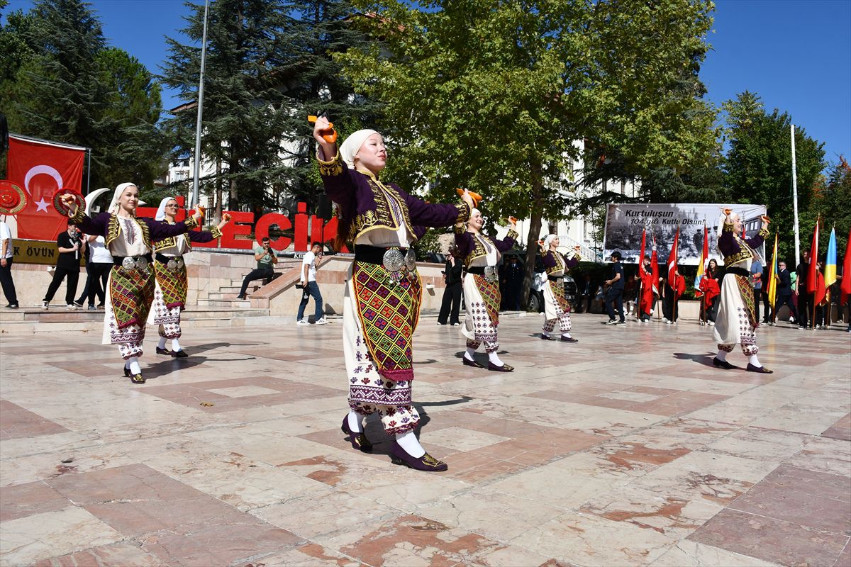 Bilecik'in Kurtuluşunun 104. Yıl Dönümü Törenle Kutlandı