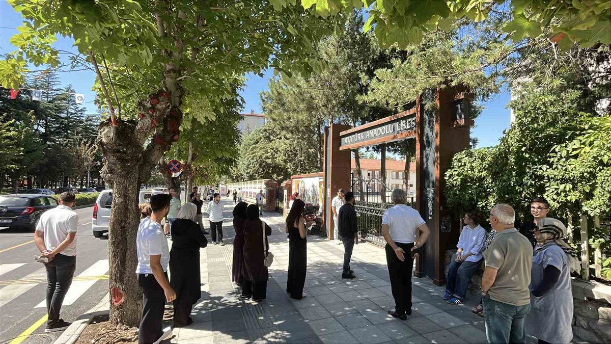 Çorum'da KPSS Lisans Sınavı Heyecanı