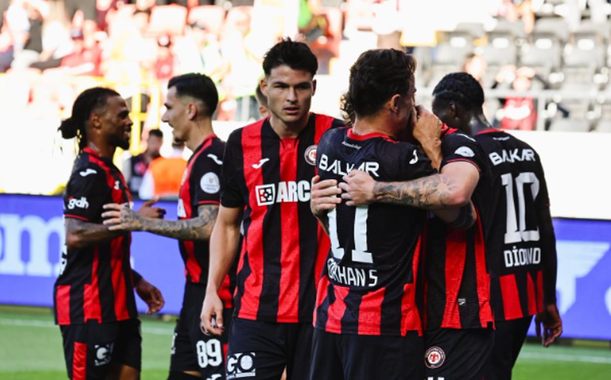Çorum FK Eyüpspor'u 3-0 Mağlup Etti