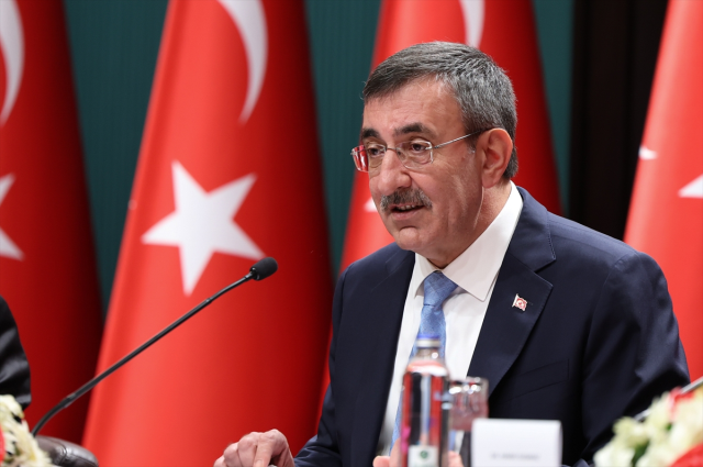 erdoganin yardimcisina secim t 20212406 8901 1 m