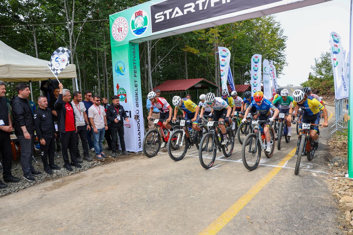 Rize'de 10. Uluslararası Yeşilay Handüzü Bisiklet Festivali Tamamlandı