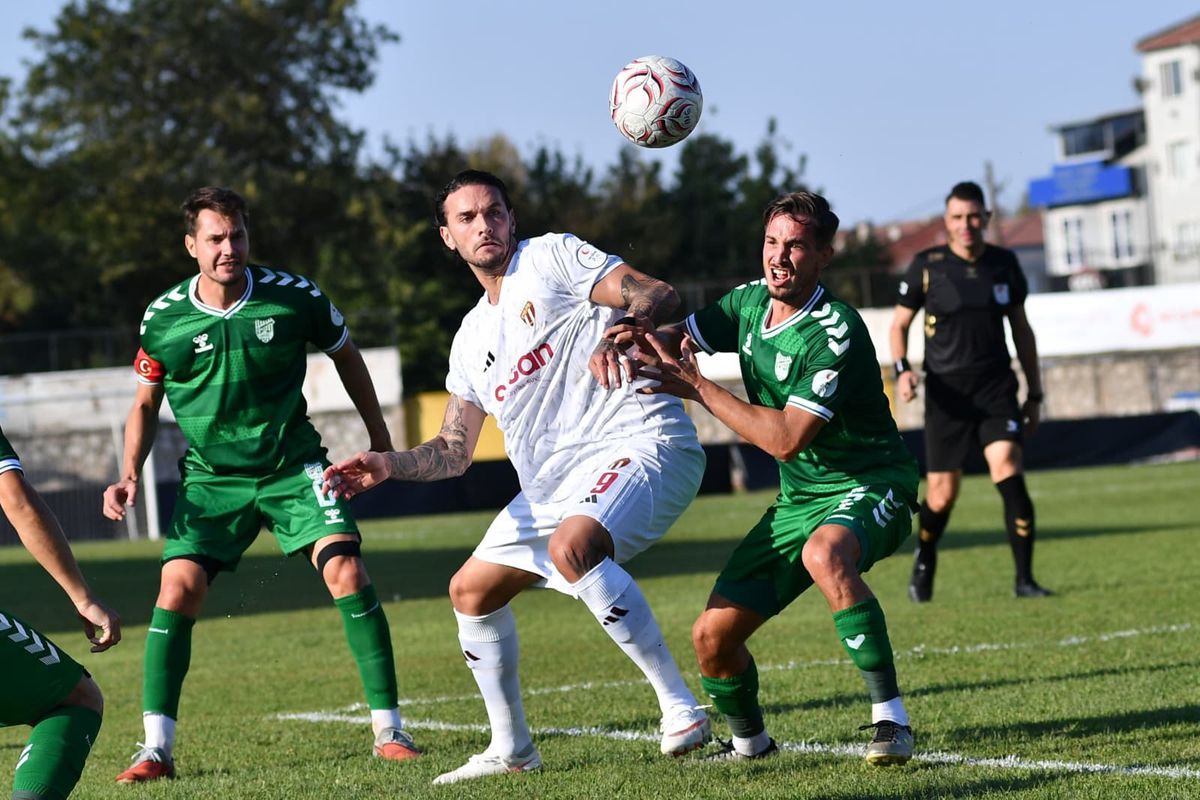 İnegölspor, 12 Bingölspor ile 2-2 Berabere Kaldı