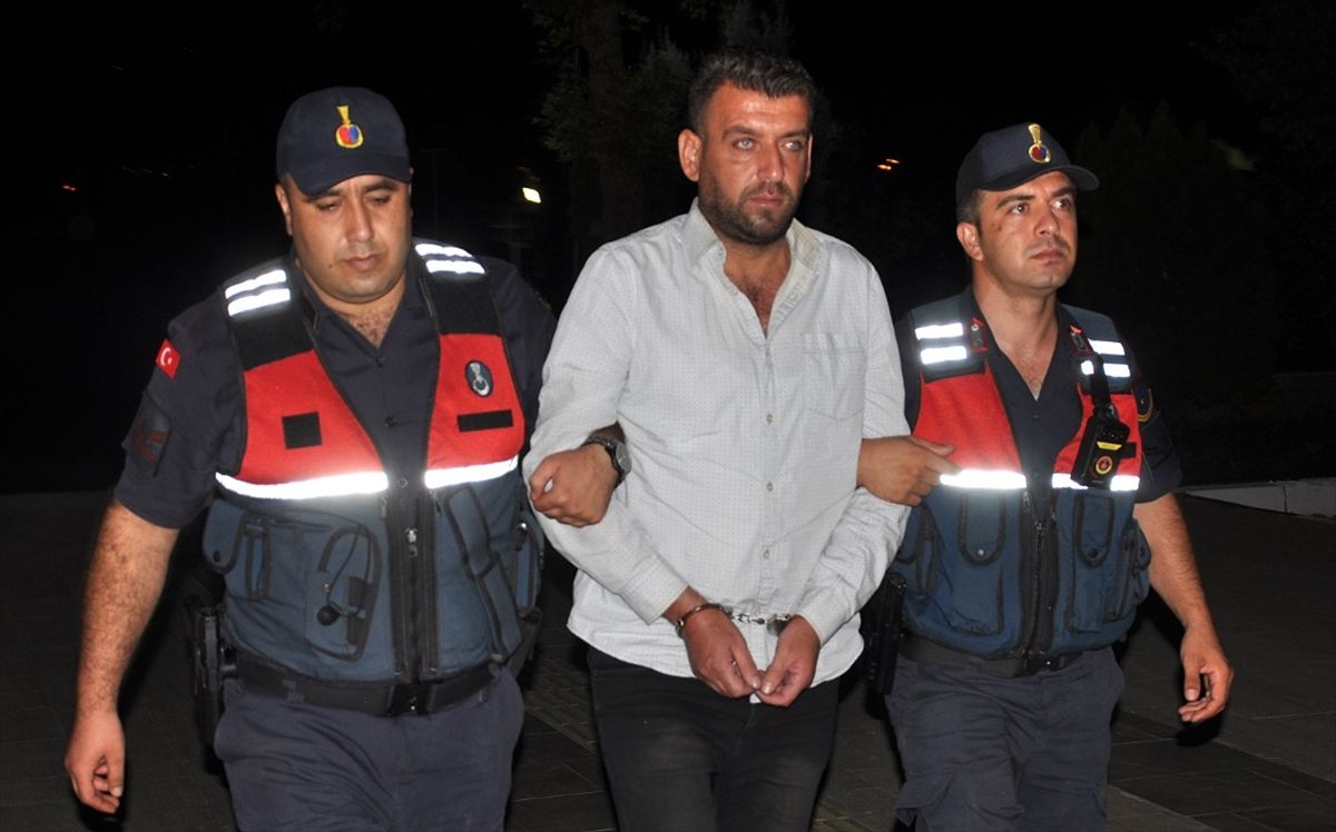 Beydağ'da cinayet şüphelisi tutuklandı