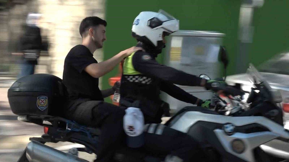 KPSS'de Kimlik Krizi: Motosikletli Polis Kurtardı