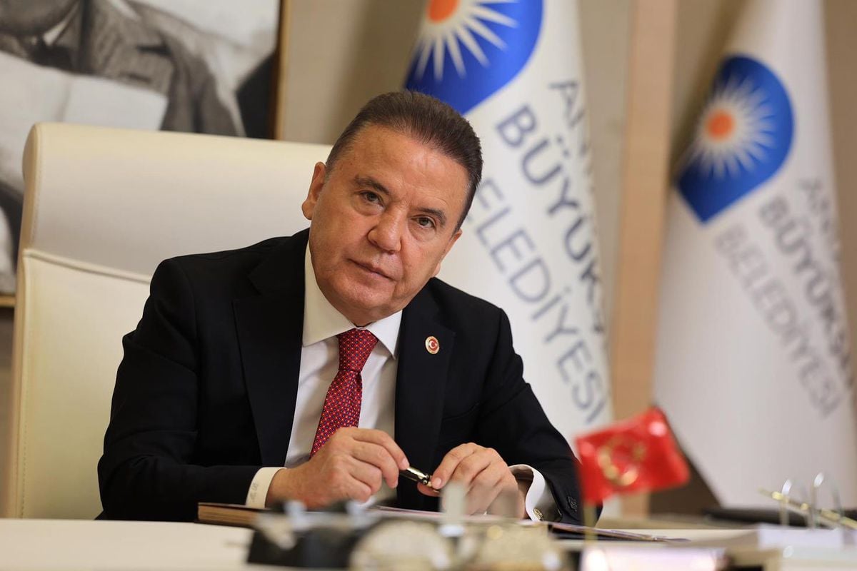 Muhittin Böcek cezaevinden mektup yazdı: Kılıçdaroğlu’na “Genel Başkanımız” dedi, Özgür Özel’i sadece adıyla andı
