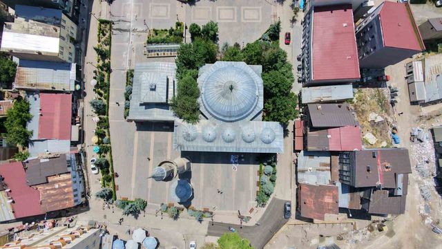 once minare yapildi cami sonradan eklendi 4 20211447 o
