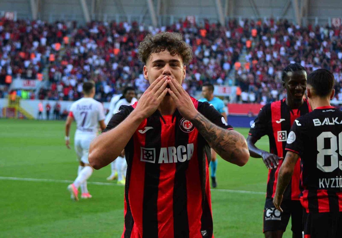 Trendyol Süper Lig: Çorum FK: 2 – Eyüpspor: 0 (İlk yarı)