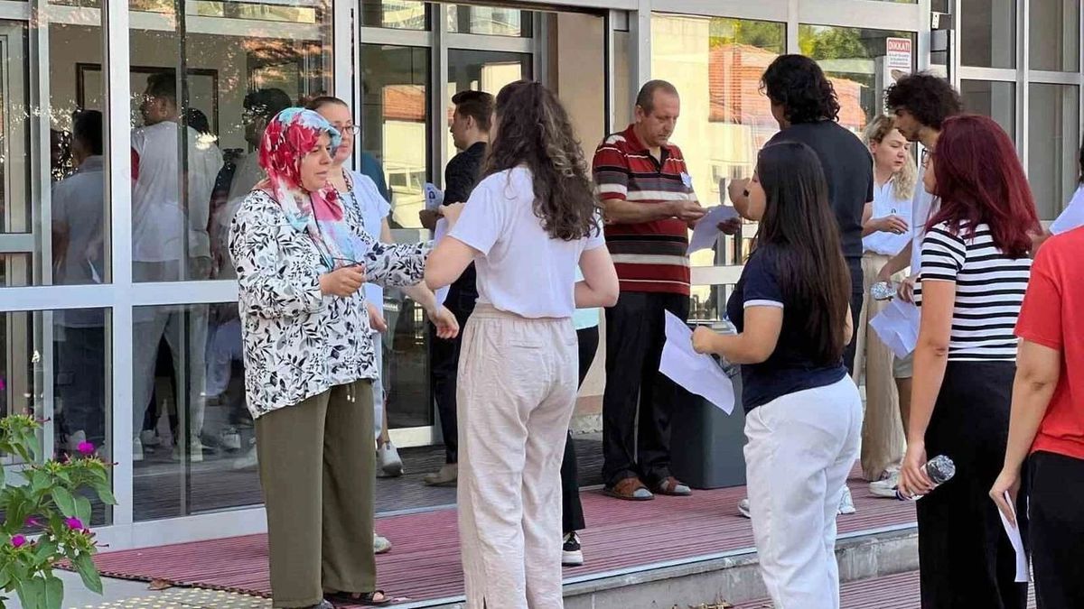 2026-KPSS Lisans Oturumu Tamamlandı: 1.7 Milyon Aday Yarıştı