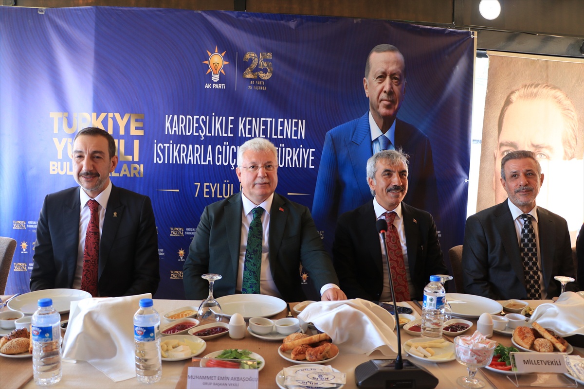 AK Parti Grup Başkanvekili Akbaşoğlu, Kilis’te konuştu: