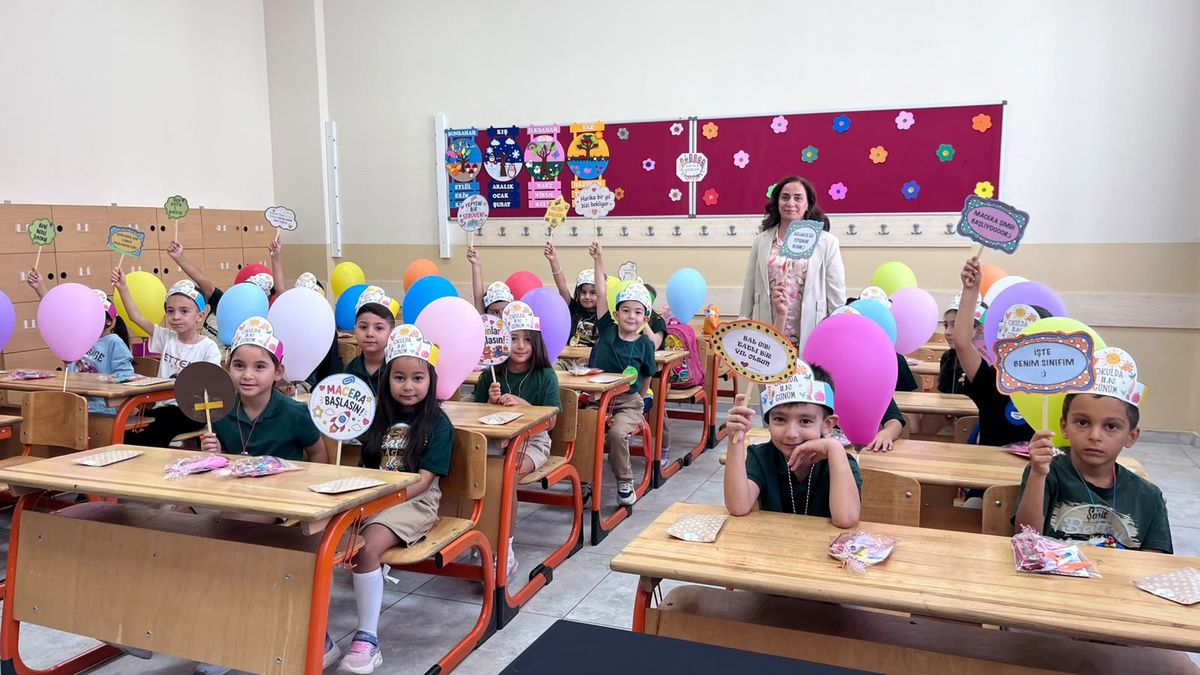 Uyum Eğitimleri Başladı: Minik Öğrenciler Ders Başı Yaptı