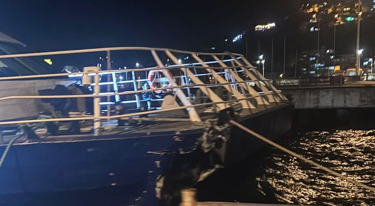 İDO Deniz Otobüsü Mudanya'da İskeleye Çarptı: Yolcular Panik Yaşadı