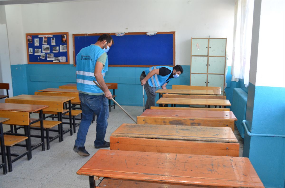 Muş'ta Yükümlüler Okulları Yeni Eğitim Yılına Hazırlıyor