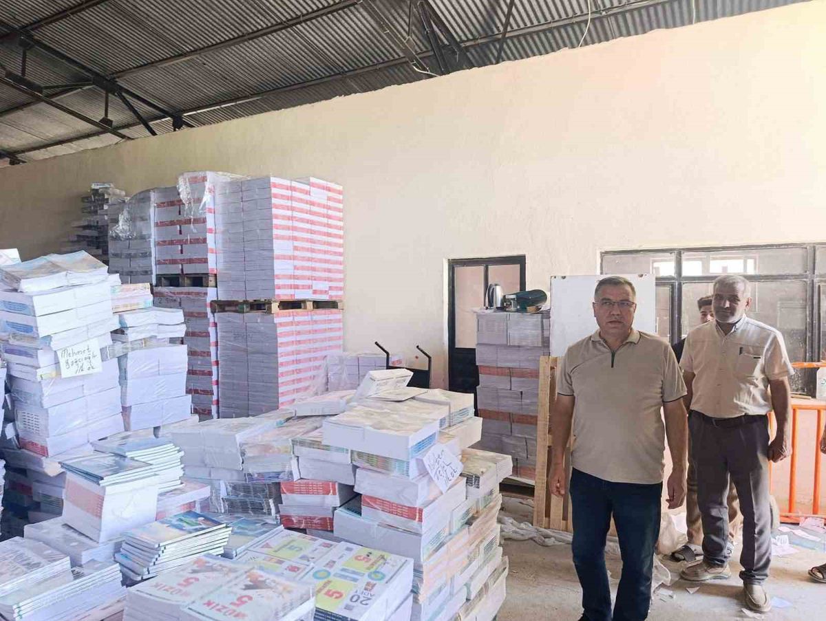 Afyonkarahisar'da 2026-2027 ders kitapları için hazırlıklar tamam