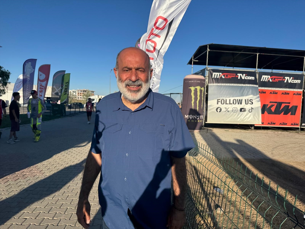 Motosiklette rekor: 500 bin seyirci!