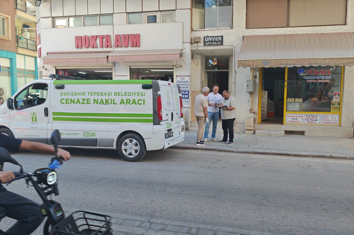 Eskişehir’de 58 yaşındaki kadın evinde ölü bulundu