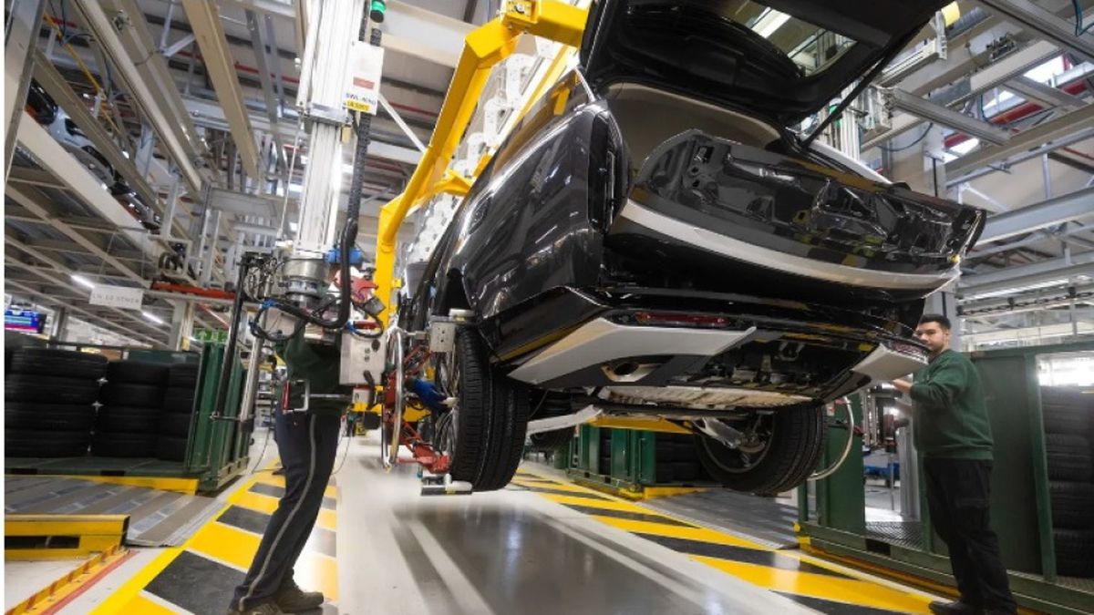 JLR, 4 bin çalışanını işten çıkaracak