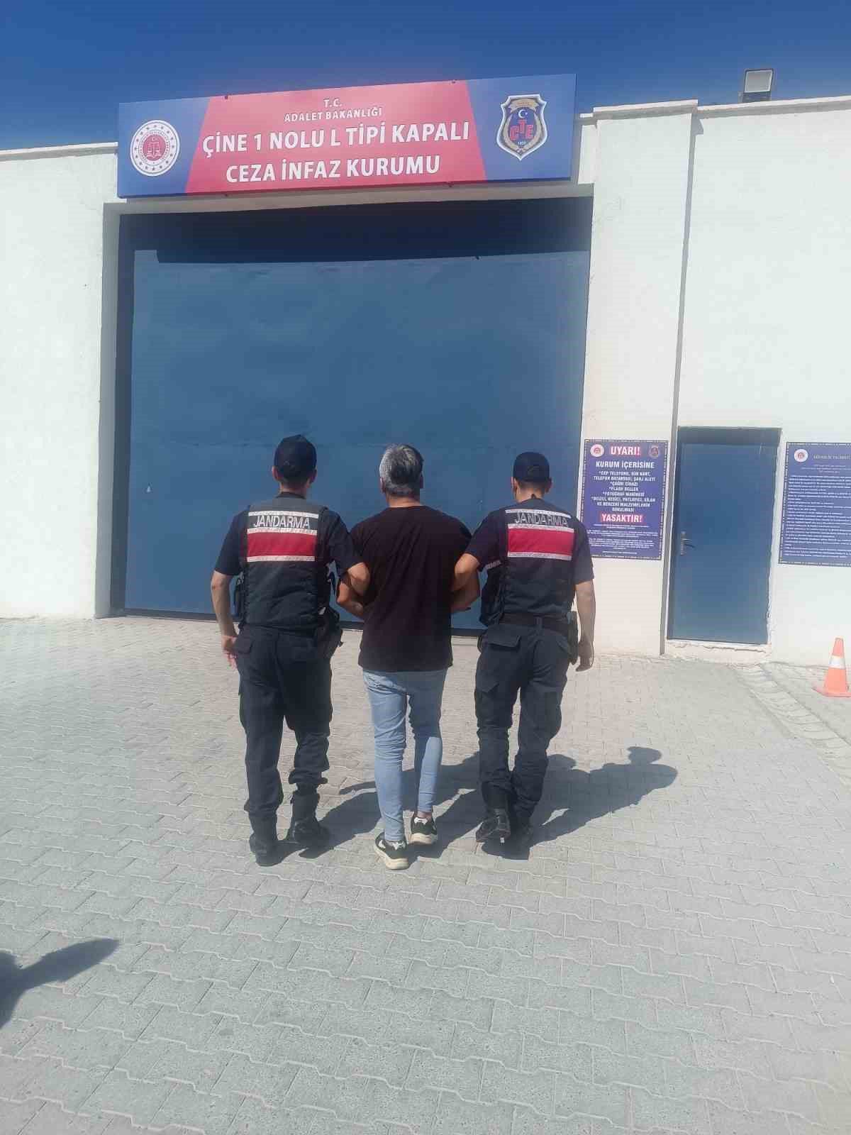 Karpuzlu’da 8 yıl 4 ay hapis cezasıyla aranan hükümlü yakalandı