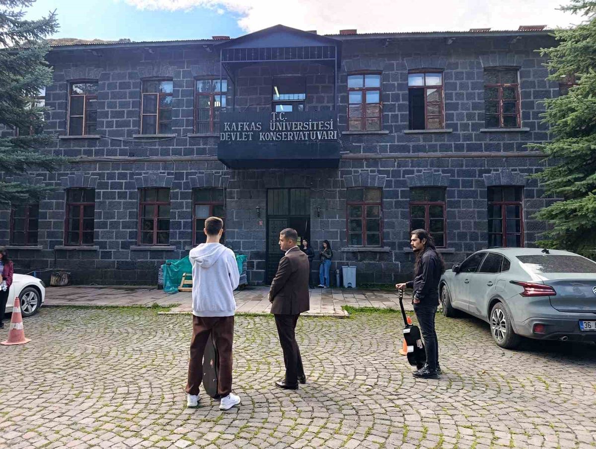 Kafkas Üniversitesi’nde Özel Yetenek Sınavları Başladı