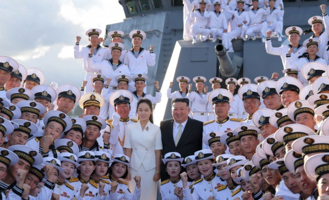 kim jong un dugmeye basti nukl 20214191 9676 1 m