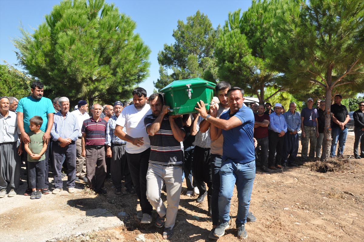 KKTC gemi faciasında hayatını kaybeden Şerif Özdemir son yolculuğuna uğurlandı