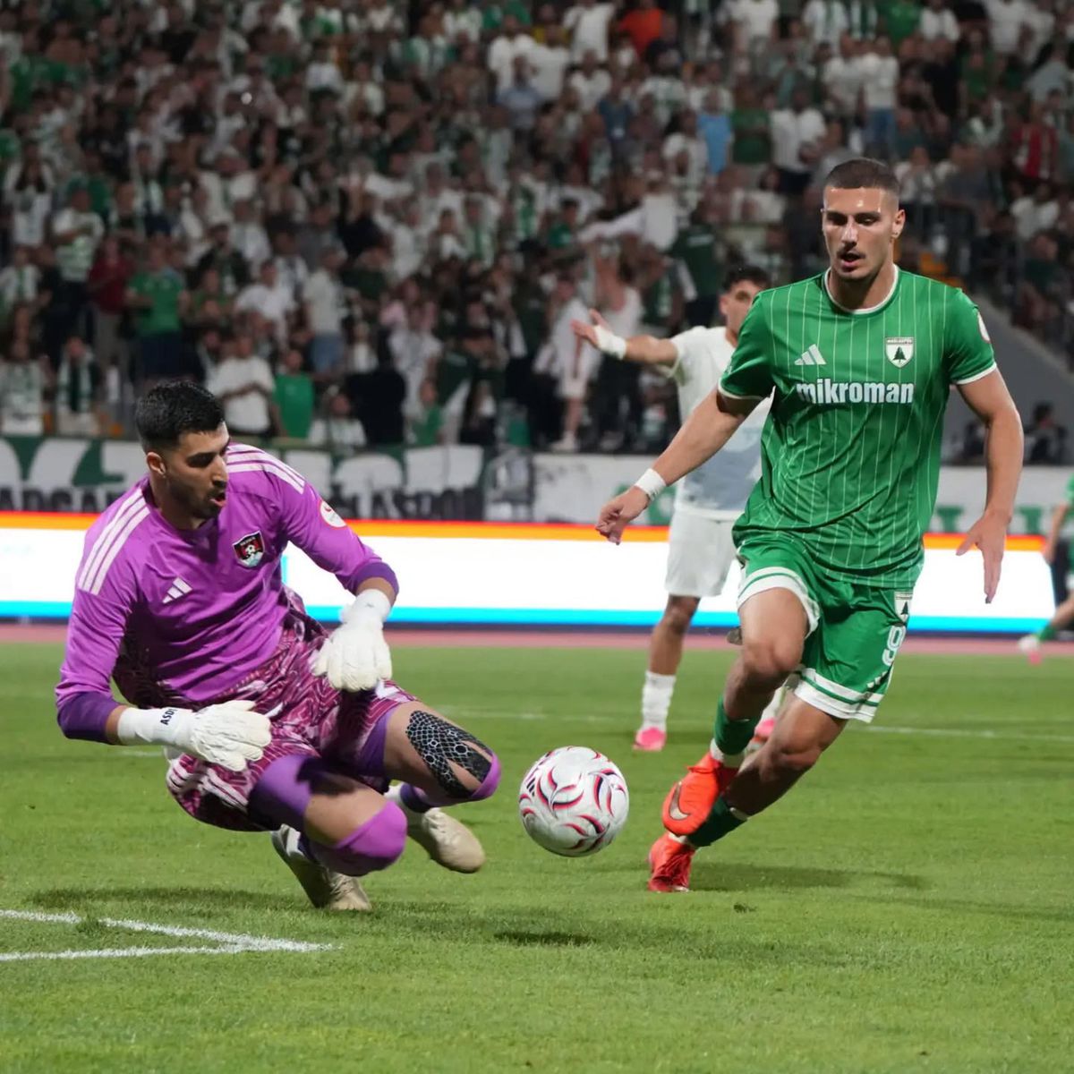 Muğlaspor evinde ilk puanını son dakikada kaptı: 2-2