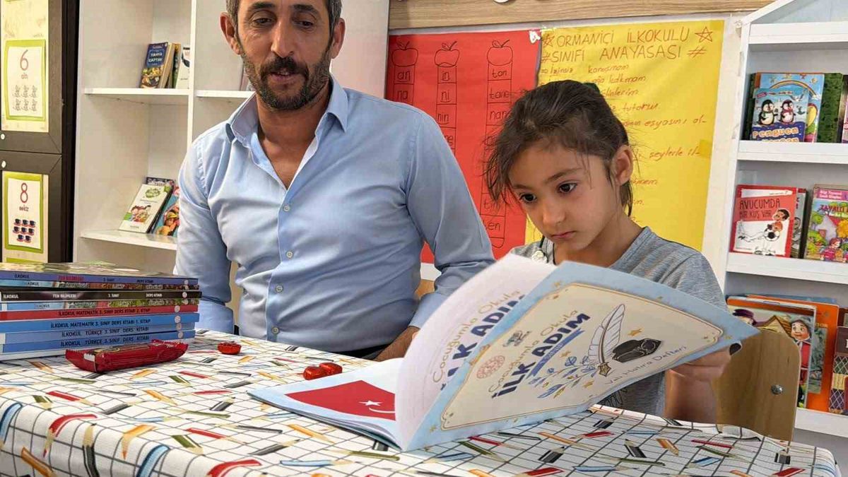 Köy Okulunda Tek Öğrenciyle Ders Başı