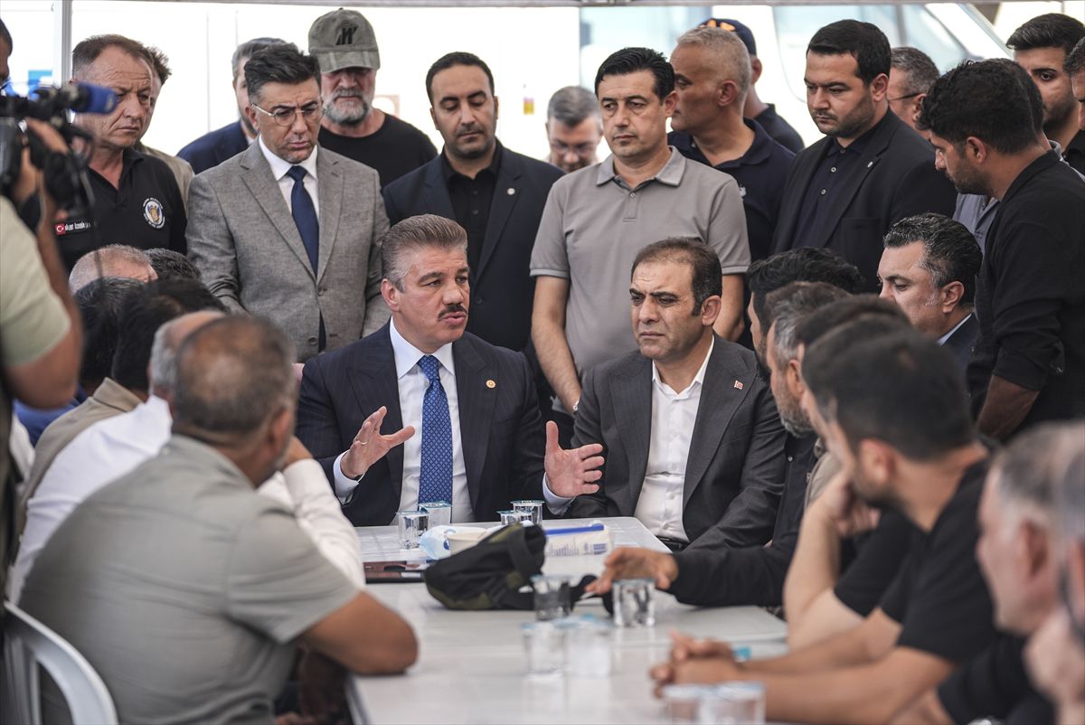 Silivri açıklarındaki kazada batan geminin bulunduğu bölgedeki çalışmalar sürüyor
