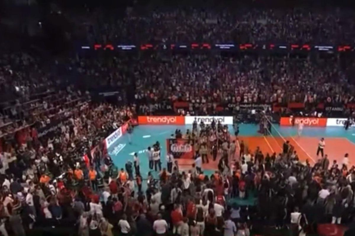 TRT spikerinden tüyleri diken diken eden Atatürk sözleri
