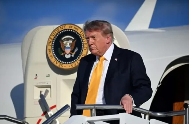 trumpin saclari yine gundemde 20213656 4911 1 m