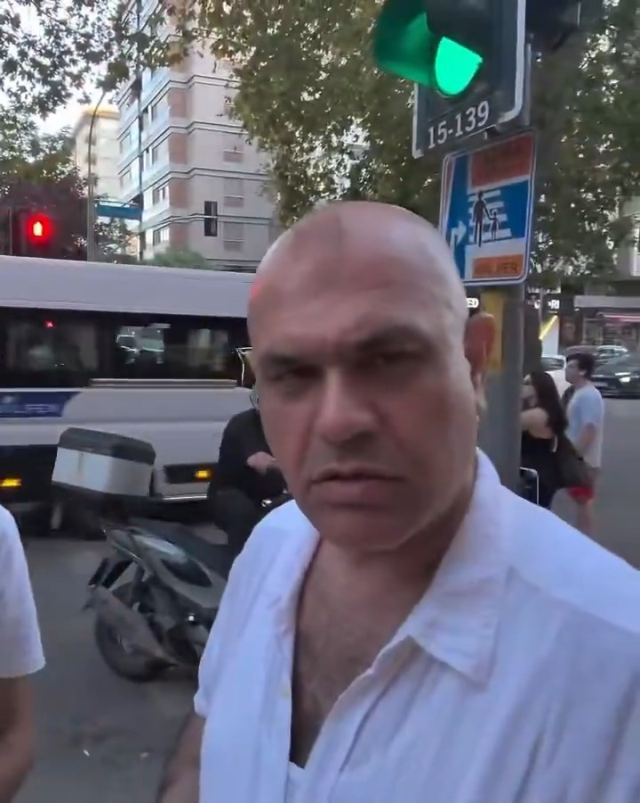 yolda karsilastiklari ajdari k 20213602 9014 1 m