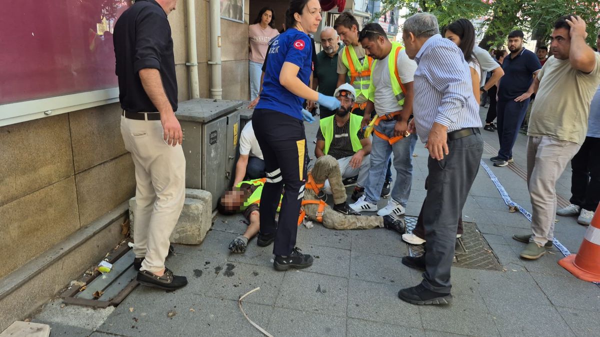 12 metreden düşen çatı ustası ağır yaralandı