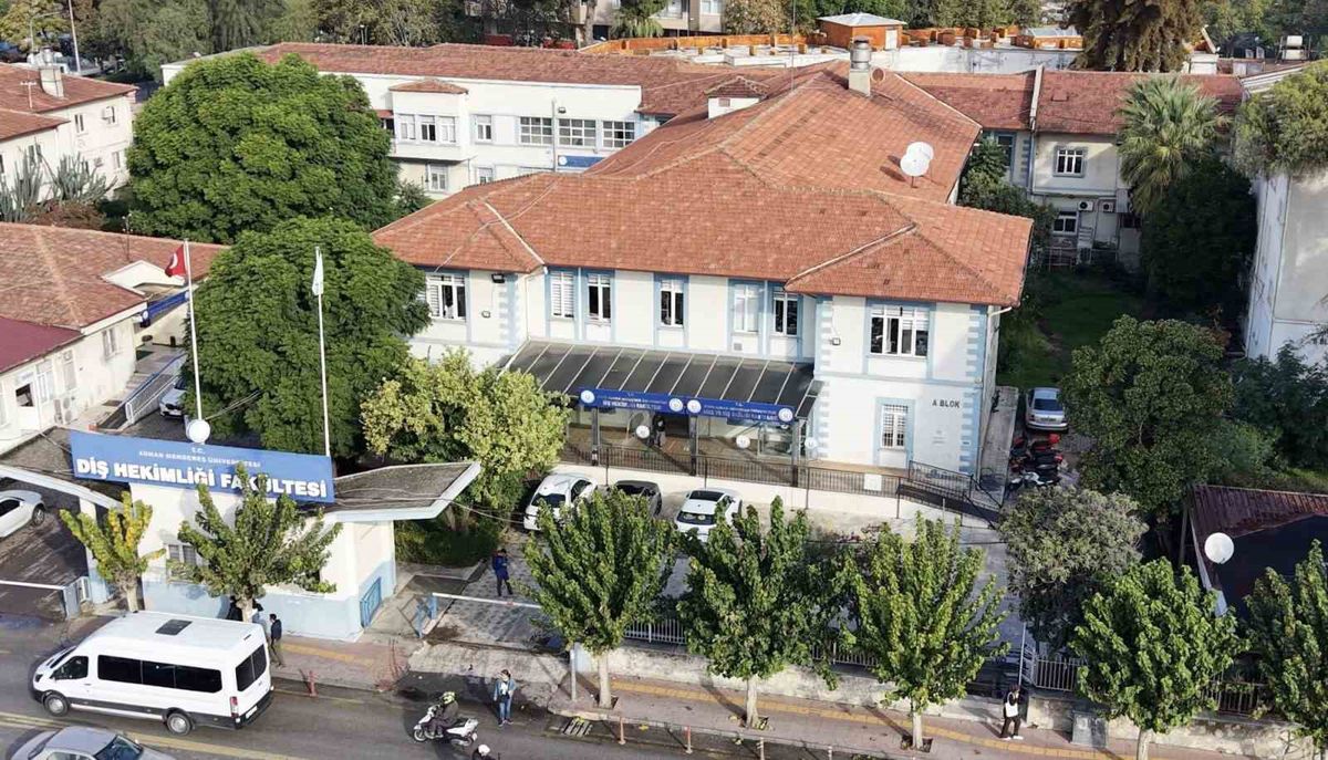 ADÜ Diş Hekimliği Fakültesi 2025 yılında 103 lisans, 16 uzmanlık öğrencisini mezun etti
