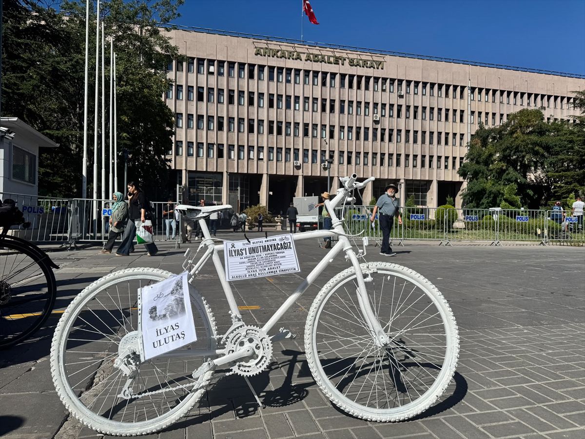 Ankara'da bisikletçi Ulutaş'ın öldüğü kazayla ilgili davanın ilk duruşması yapıldı