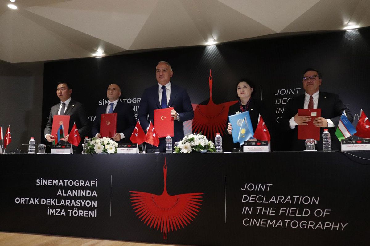 Bakan Ersoy duyurdu: Korkut Ata Türk Dünyası Film Festivali İstanbul'a dönüyor