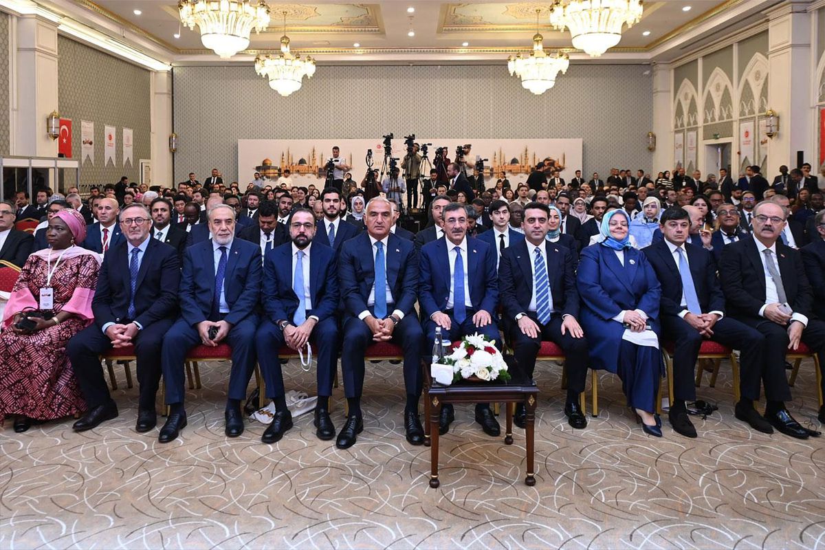 Bakan Ersoy'dan Gazze çağrısı: Müslüman diasporaların Filistin mücadelesini dünyaya anlatmada kritik rolü var