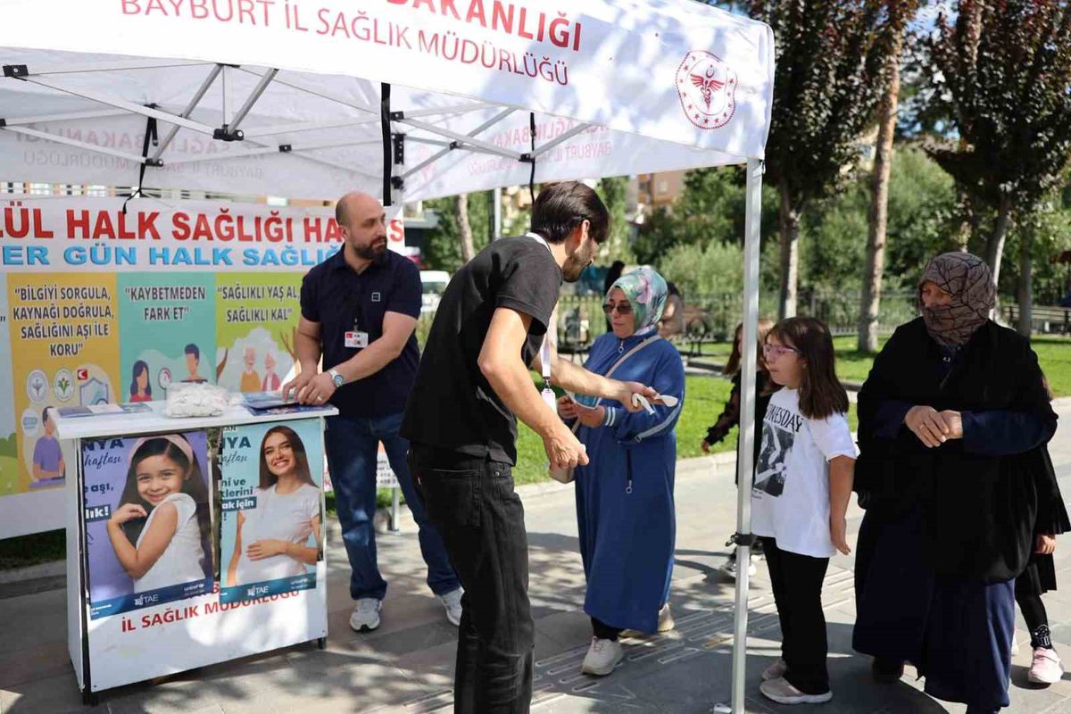 Bayburt’ta vatandaşlara aşı ve koruyucu sağlık hizmetleri anlatıldı