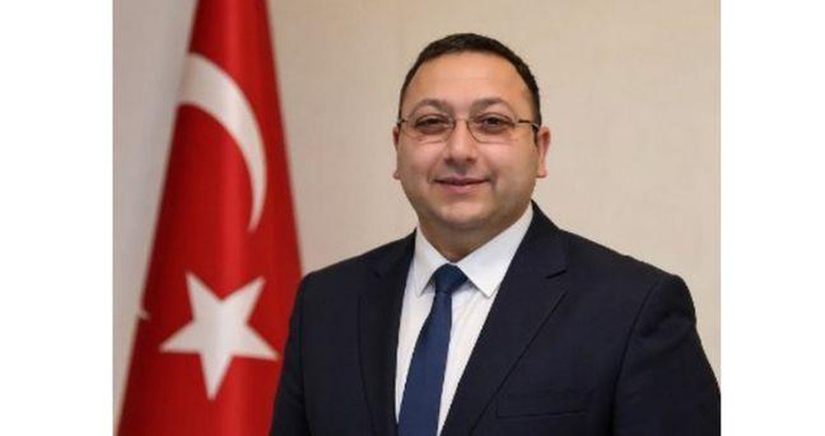 Dündar Ziya Gültekin kimdir, hangi partiden? Üsküdar Belediyesi Başkan Vekili Adayı Dündar Ziya Gültekin kaç yaşında, nereli?