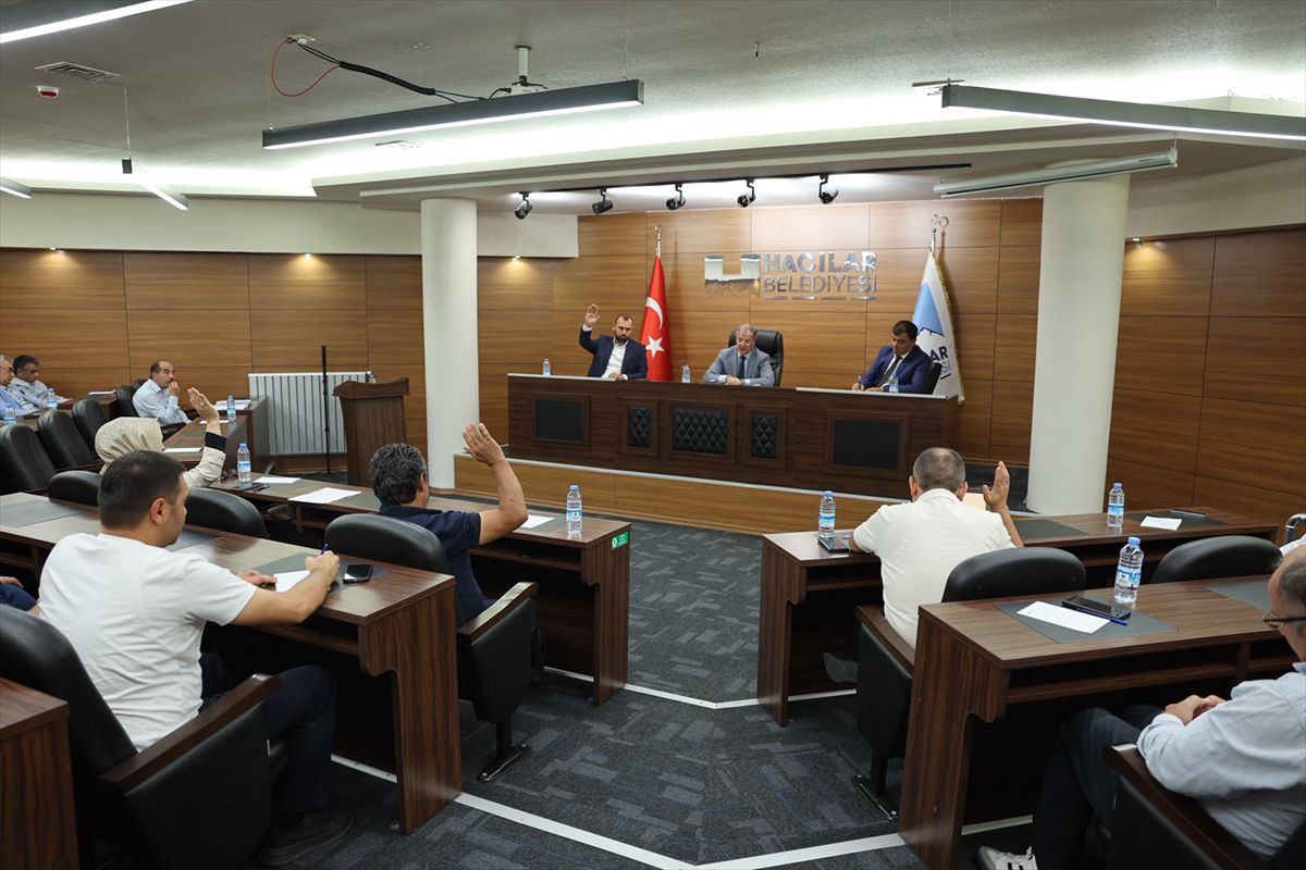 Hacılar Belediyesinde eylül ayı meclis toplantısı yapıldı