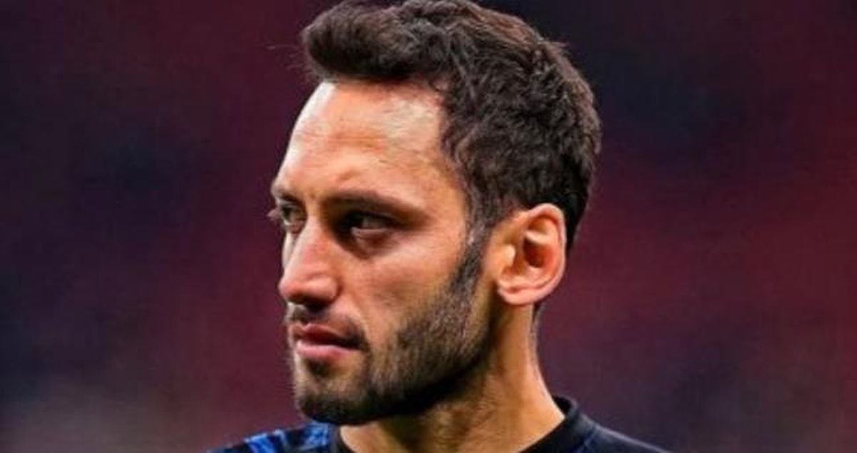 Hakan Çalhanoğlu kimdir? Hakan Çalhanoğlu kaç yaşında, nereli?