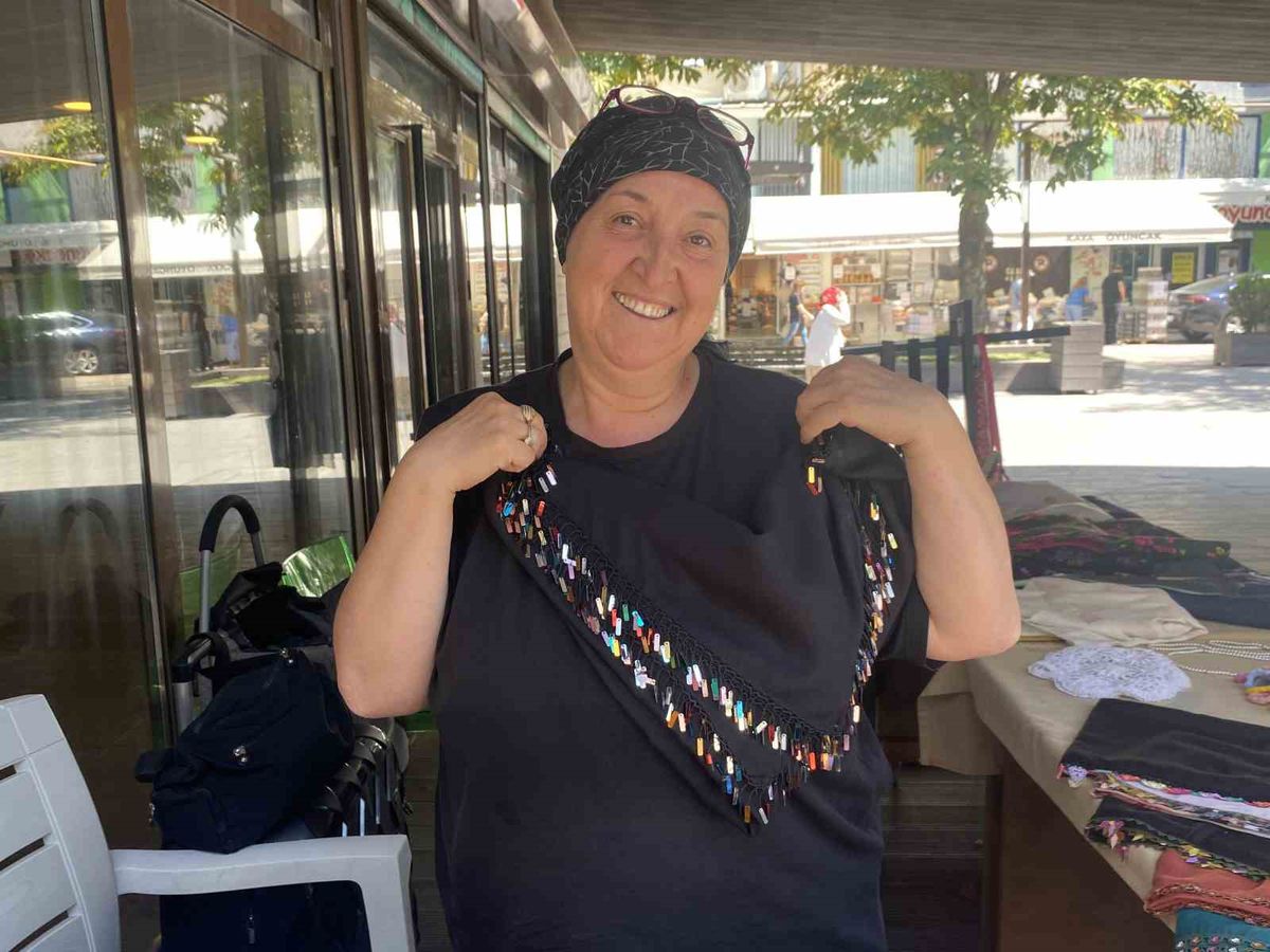 Her yazma için günlerce emek sarf ediyor