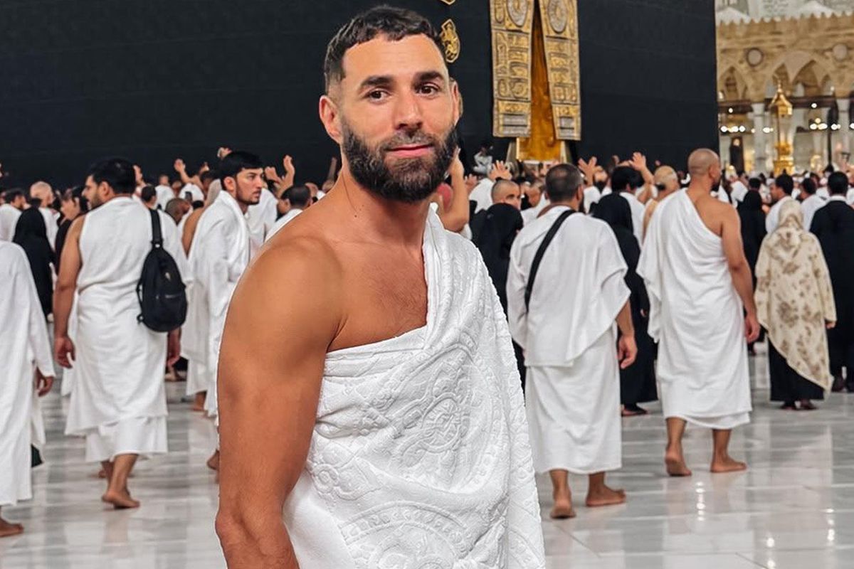 Benzema ihrama girdi! Kabe'den paylaştığı nota beğeni yağıyor