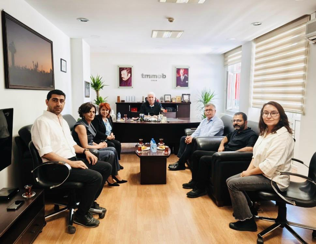 KESK heyeti, TMMOB'u ziyaret etti