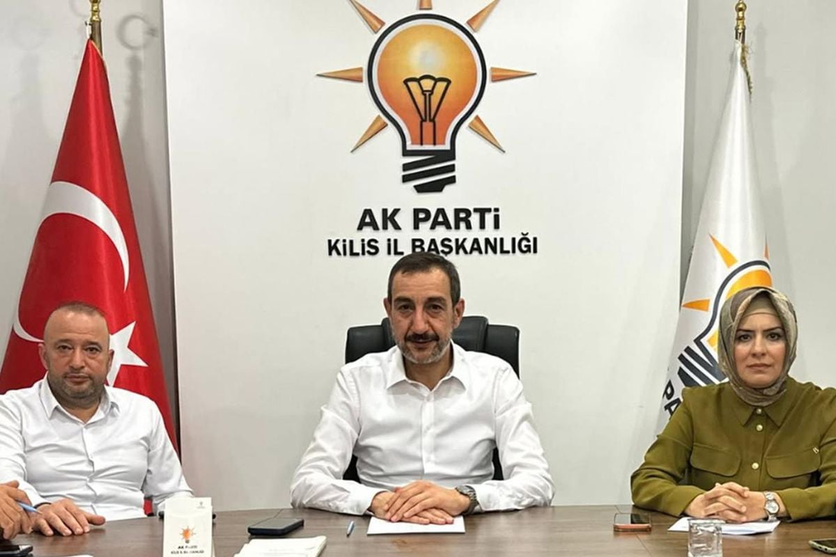 Kilis'te AK Parti il başkanına ait olduğu iddia edilen ses kaydı siyaset kulislerini salladı